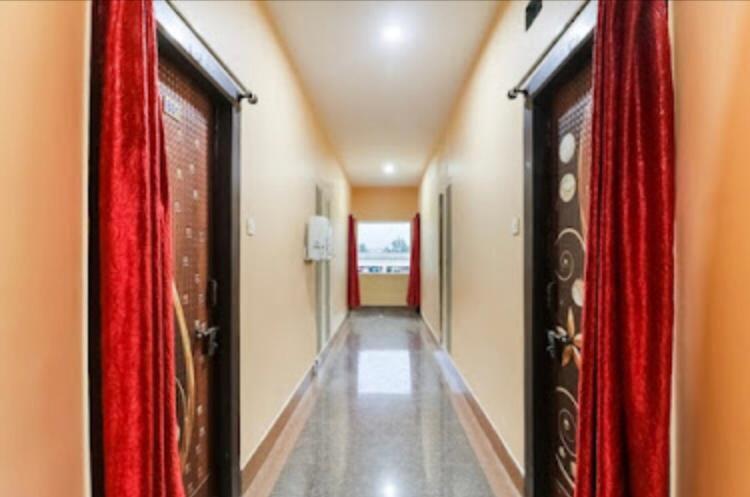 Hotel Lovely Inn ! Puri 푸리 외부 사진